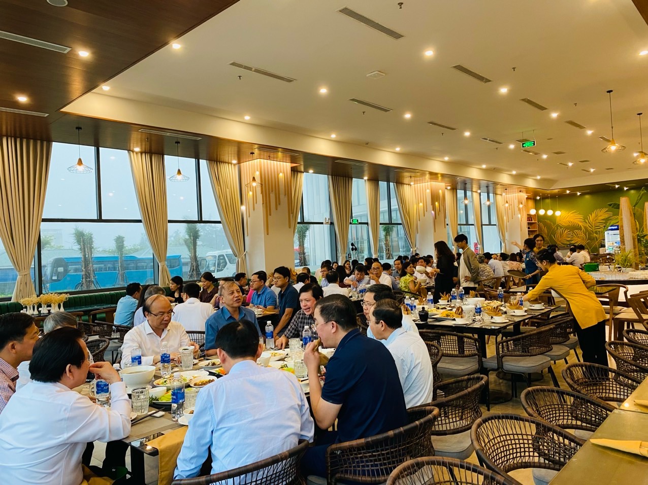Tiệc cưới Seabird Hotel Thien Cam