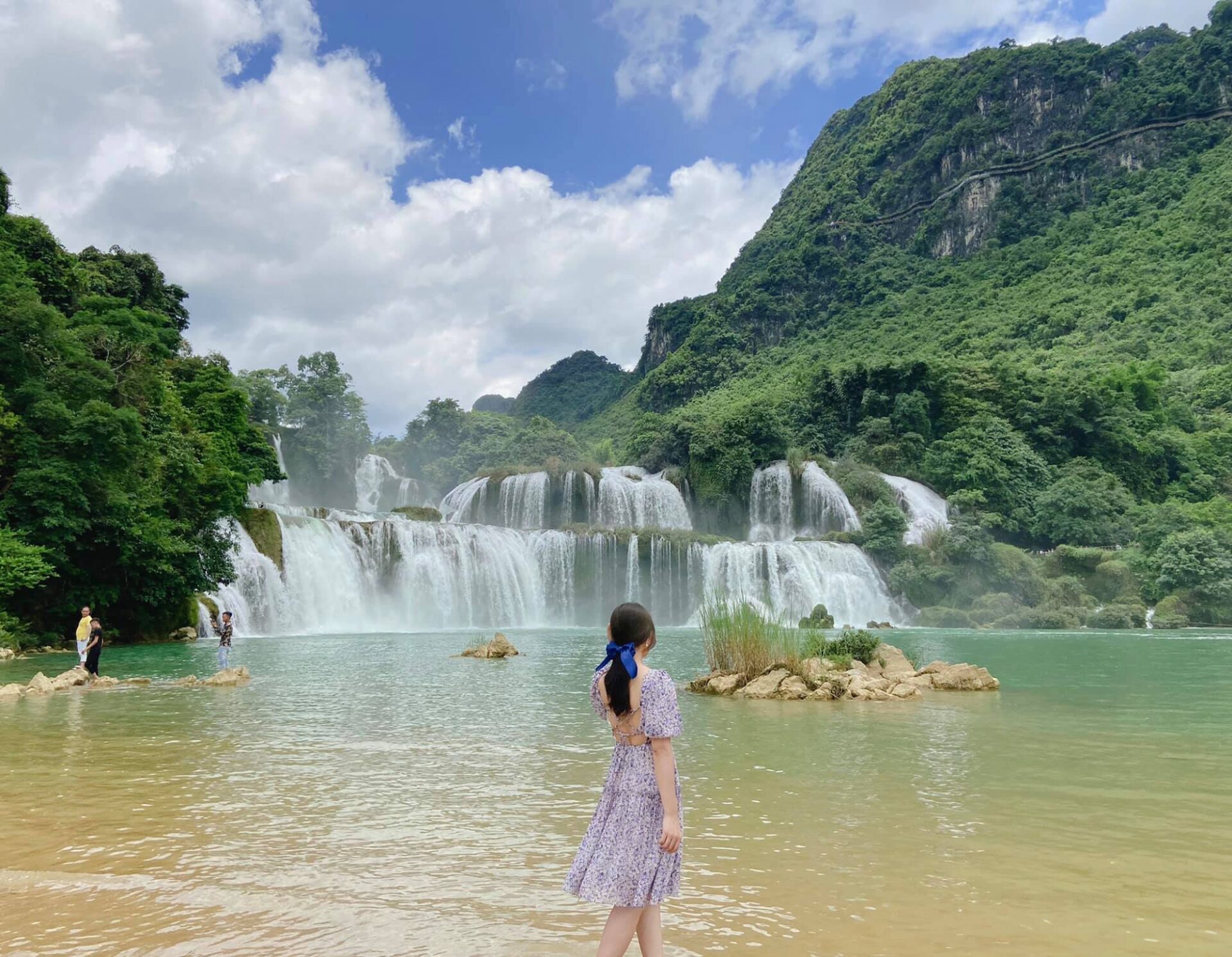 Tour Cao Bằng 3N2Đ KS 5* – TRCB004