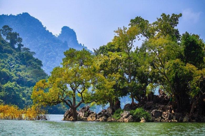 Tour Cao Bằng 3N2Đ KS 5* – TRCB004
