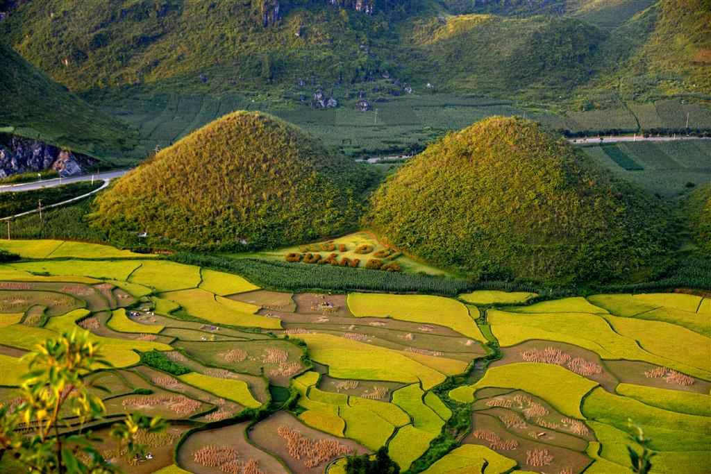 Tour Hà Giang 4N3Đ KS 4* – Tour Riêng – TRHG001