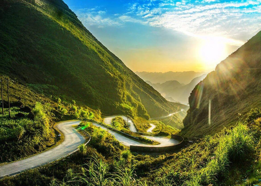 Tour Đông Bắc (Hà Giang – Cao Bằng – Bắc Kạn) TRĐB001