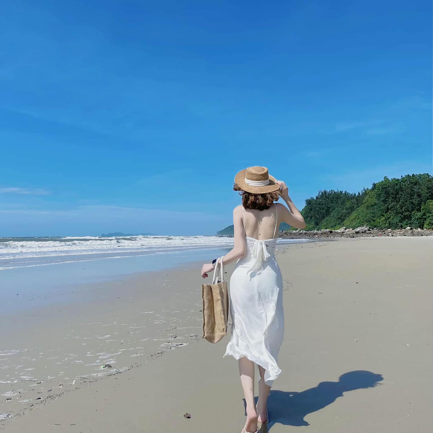 Tour Hà Nội – Quan Lạn Quảng Ninh 2N1Đ – TRQL003