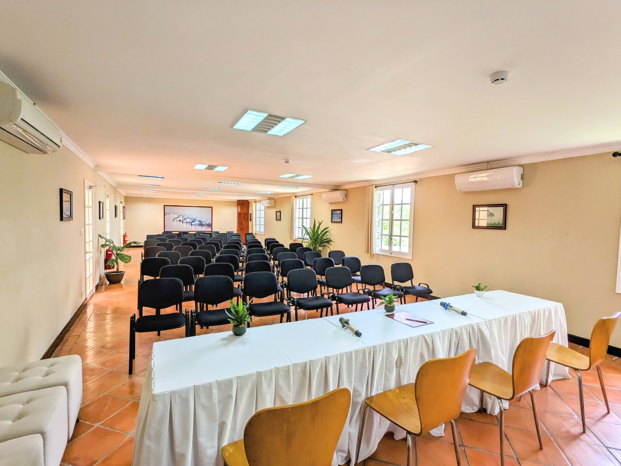 Hội nghị Victoria Nui Sam Lodge Châu Đốc