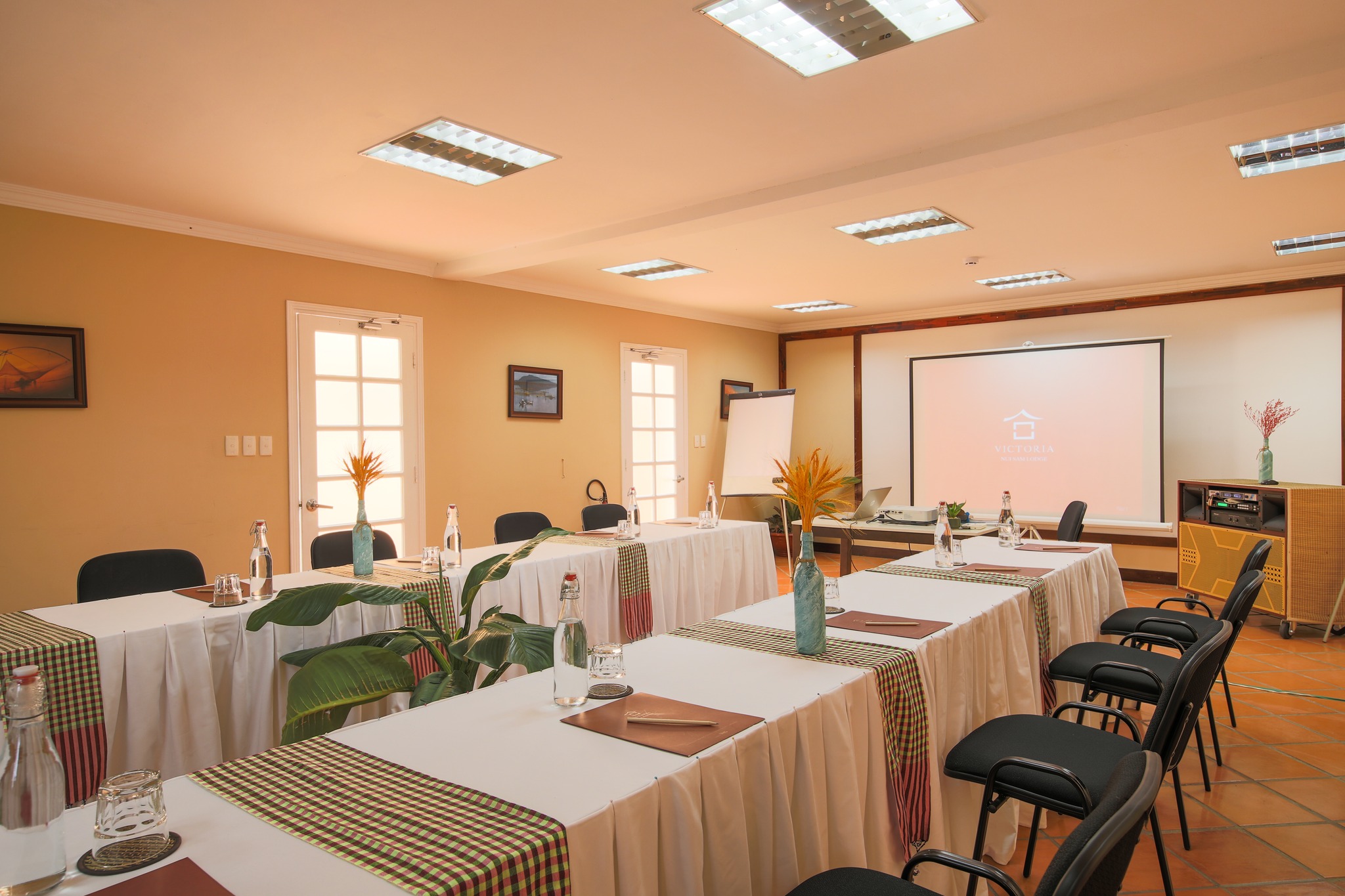 Hội nghị Victoria Nui Sam Lodge Châu Đốc