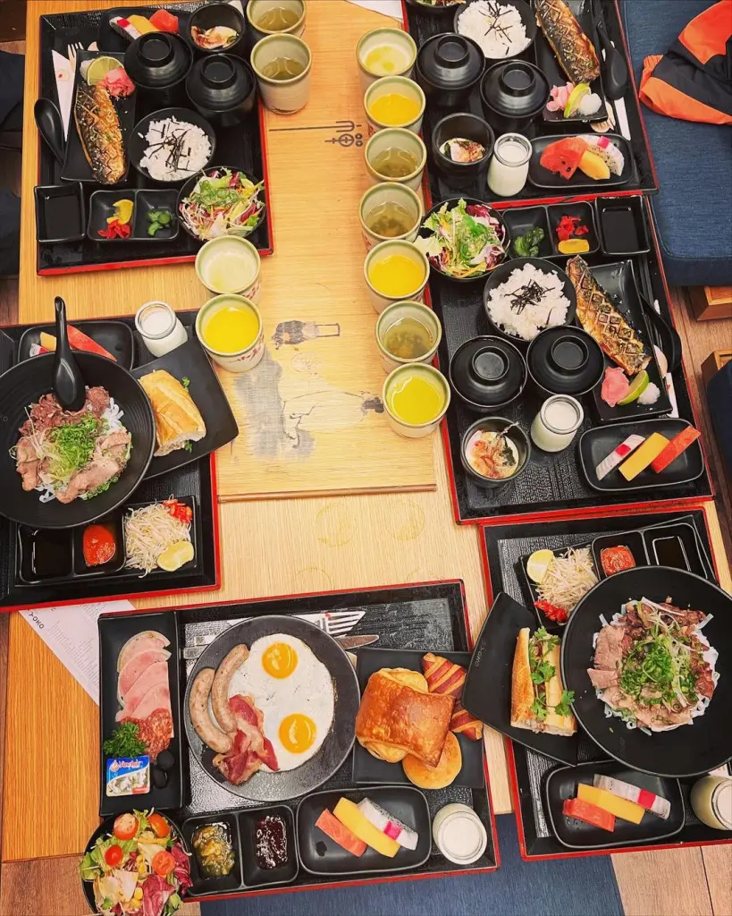 Combo vé tắm khoáng+ buffet Yoko Onsen Quang Hanh