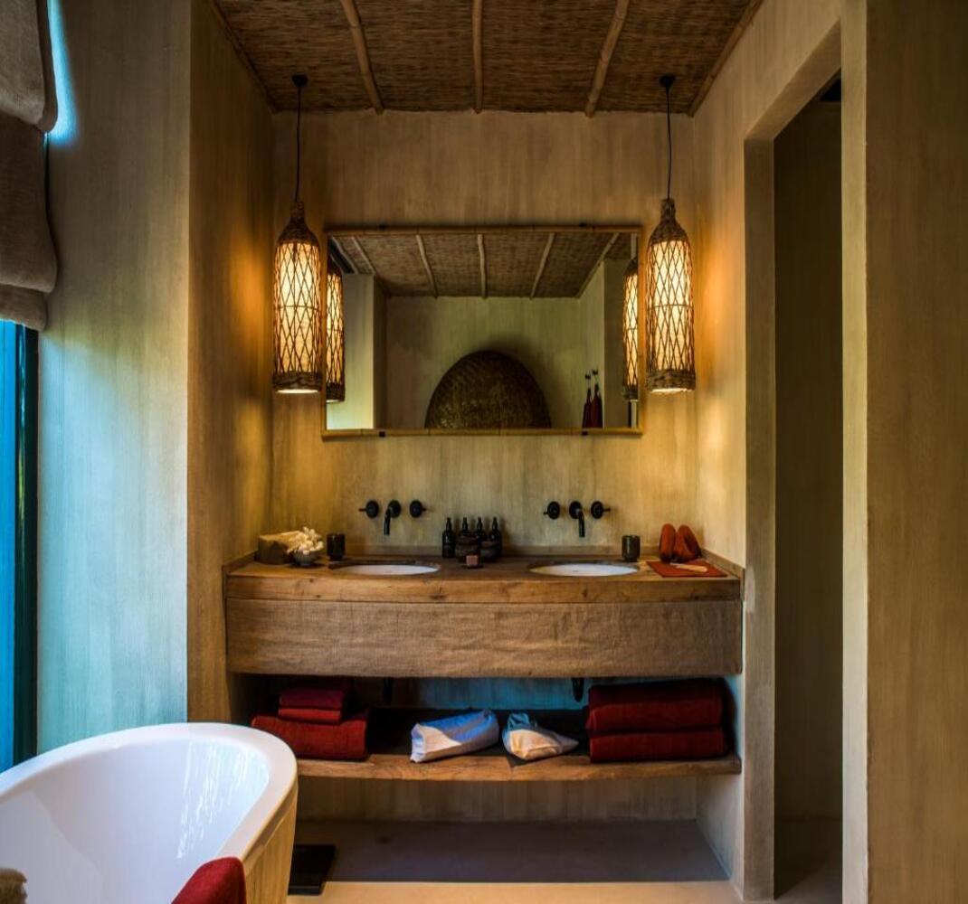 Combo 3N2Đ Zannier Hotels Bãi San Hô Phú Yên