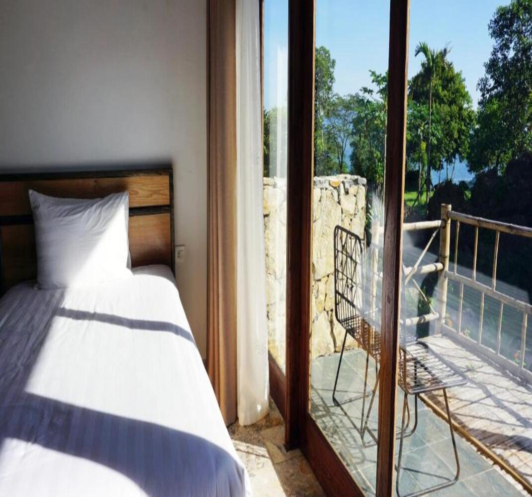 Combo Bakhan Village Resort