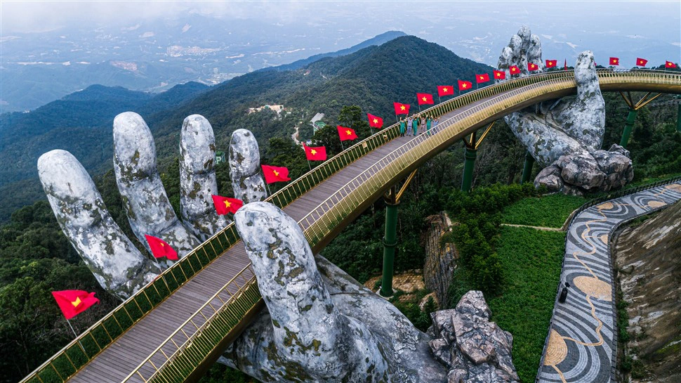 Tour Huế – Quảng Bình – Đà Nẵng – Bà Nà – Hội An 4N3Đ ks 4* TRHA003