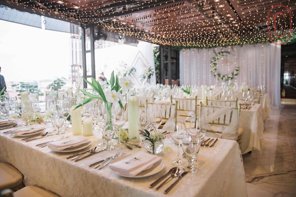 Combo 3N2Đ Phòng Hotel Colline Đà Lạt + Xe Limousine
