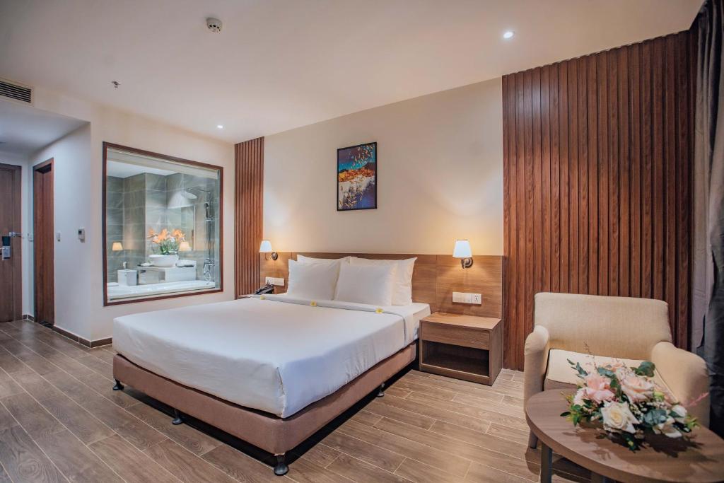 Combo Celina Peninsula Resort Quảng Bình + Tour động Thiên Đường