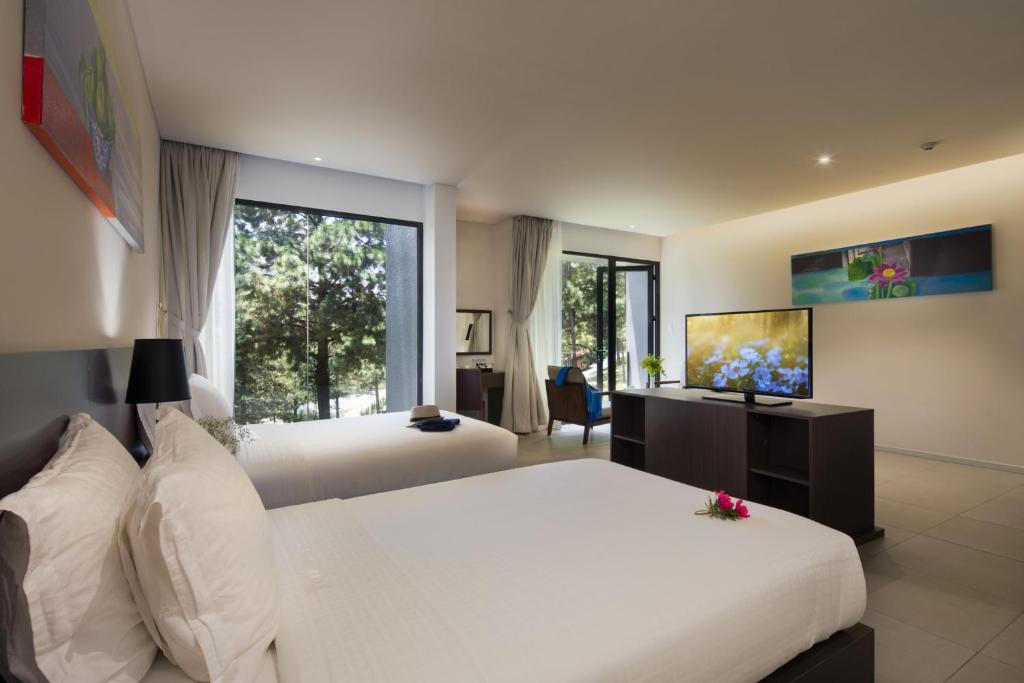 Combo Terracotta Hotel & Resort Đà Lạt + Tour văn hoá