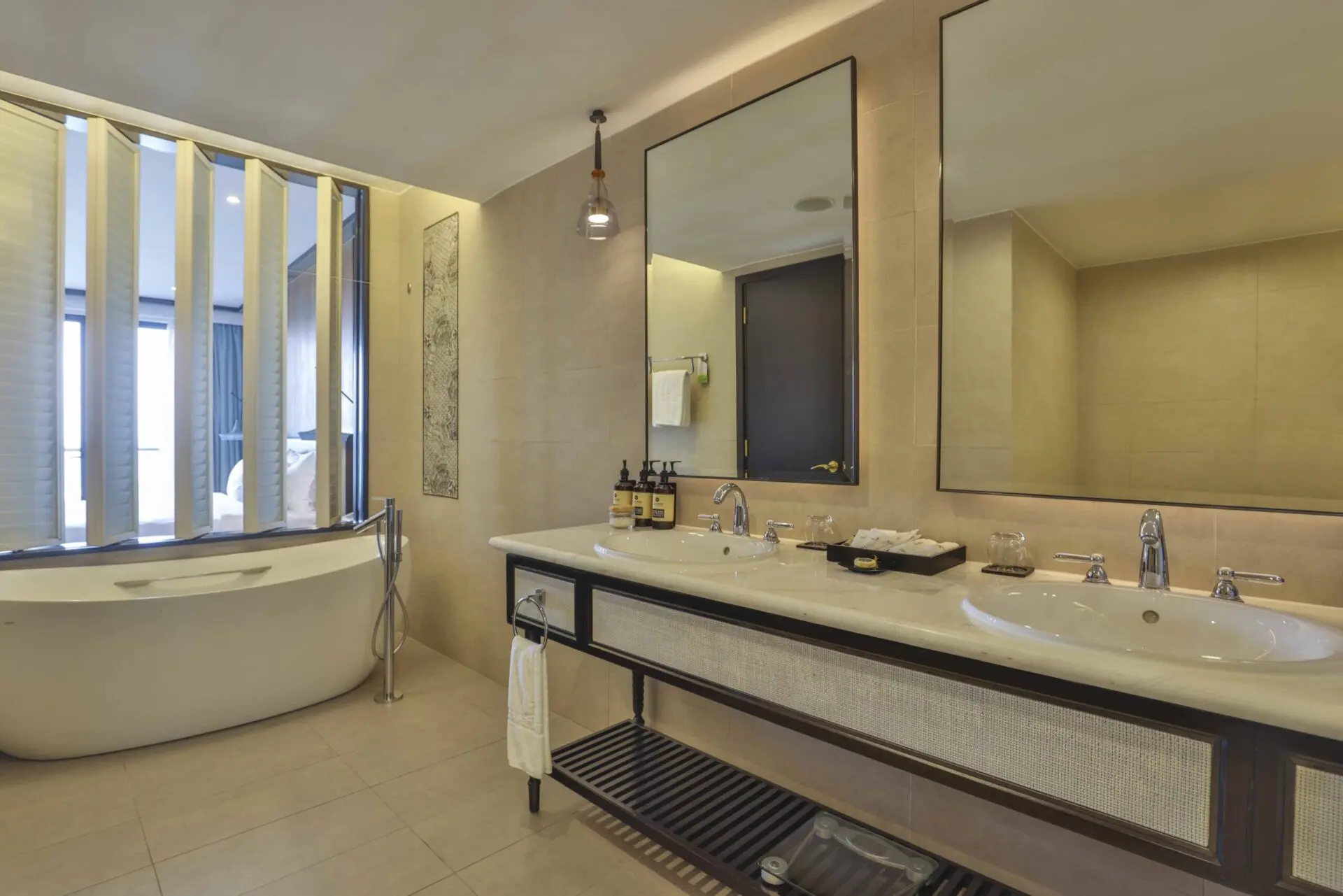 Combo 2N1D Tại Vinpearl Golf Nam Hội An