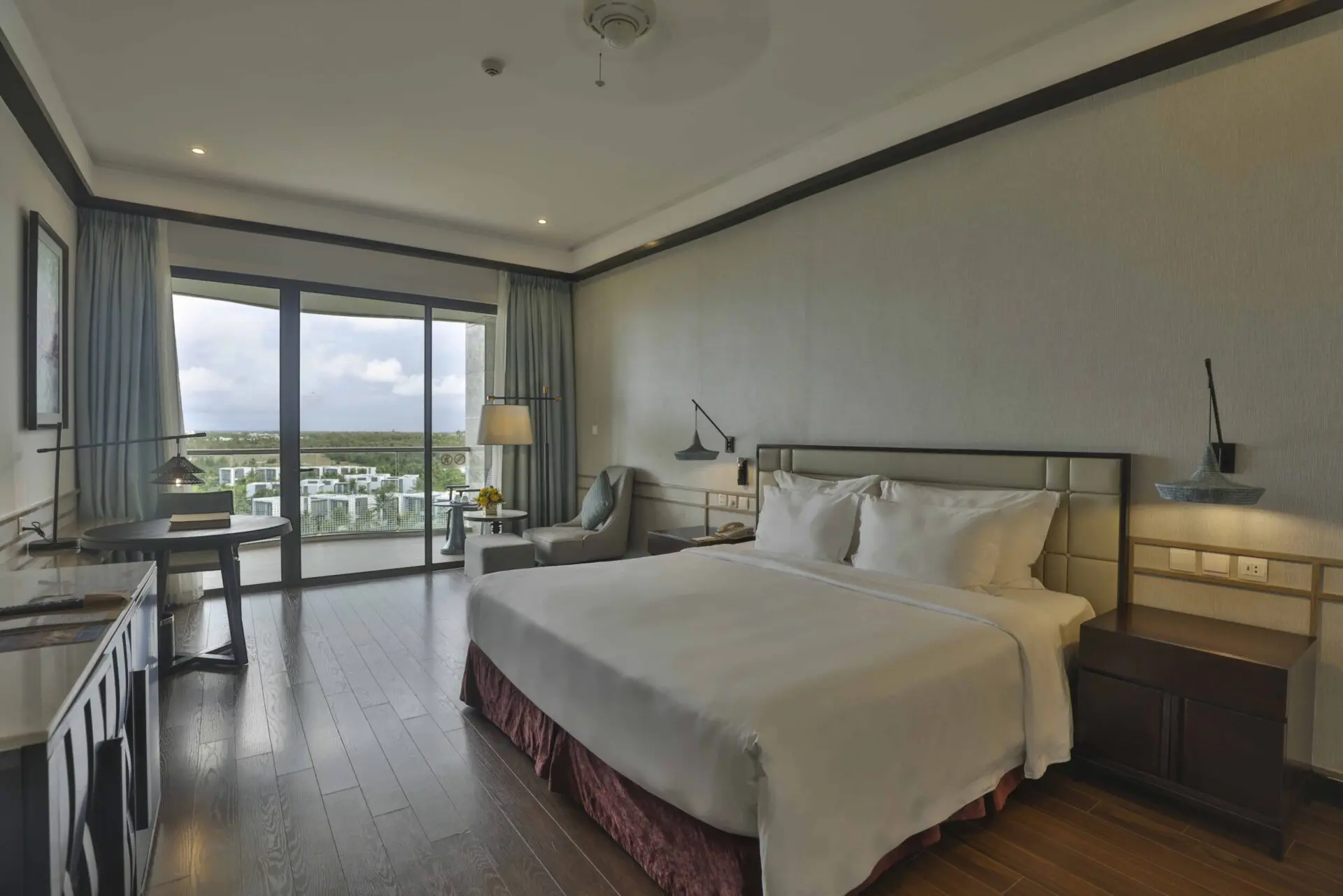 Combo 2N1D Tại Vinpearl Golf Nam Hội An