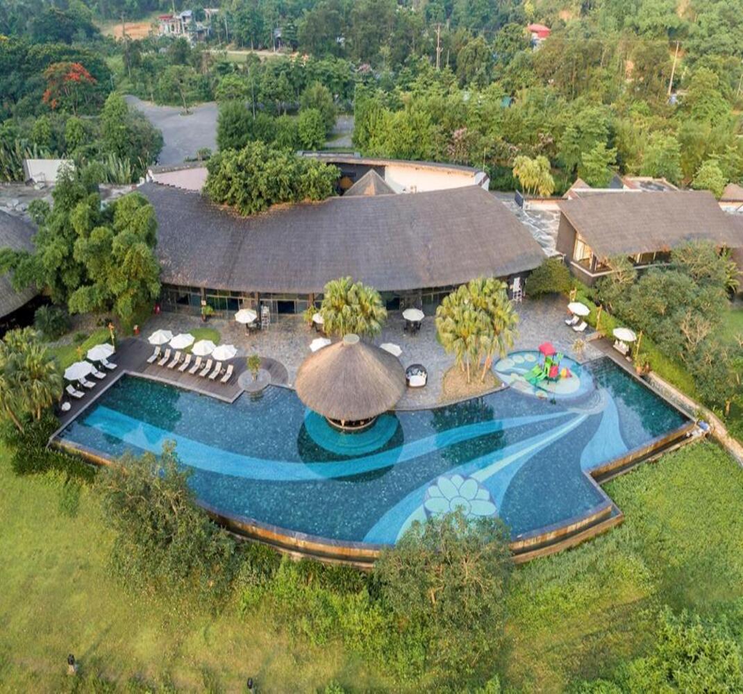 Combo 2N1Đ Serena Resort Kim Bôi + Vé xe khứ hồi