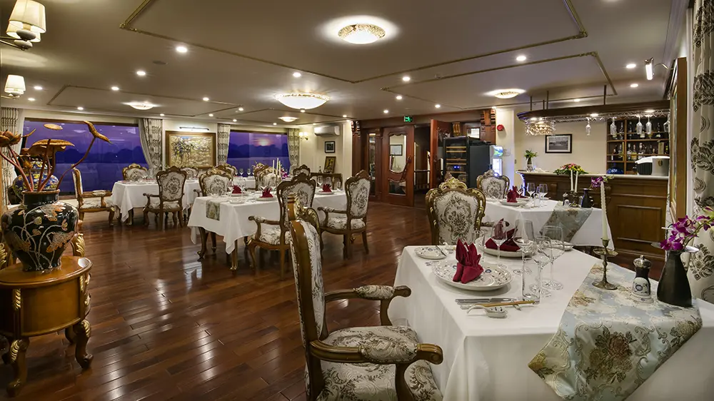 Combo 3N2Đ du thuyền Emperor Cruises Hạ Long