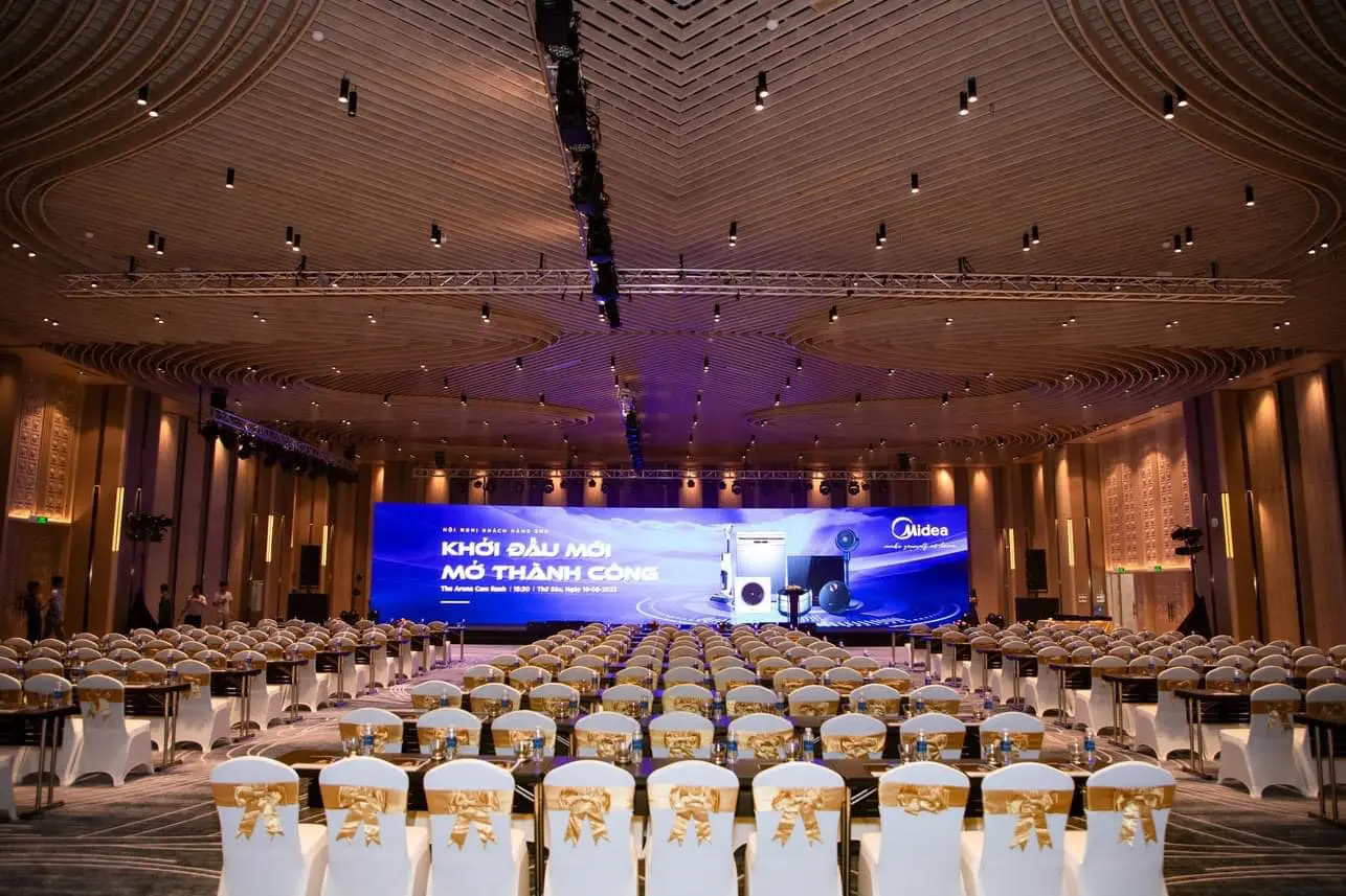 Phòng họp hội nghị khách sạn The Arena Cam Ranh resort