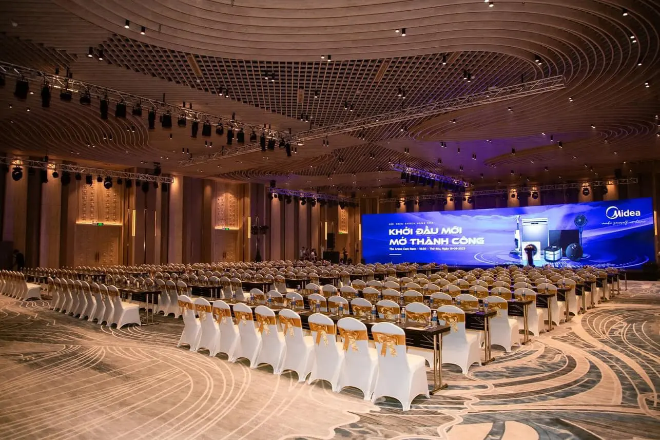 Phòng họp hội nghị khách sạn The Arena Cam Ranh resort