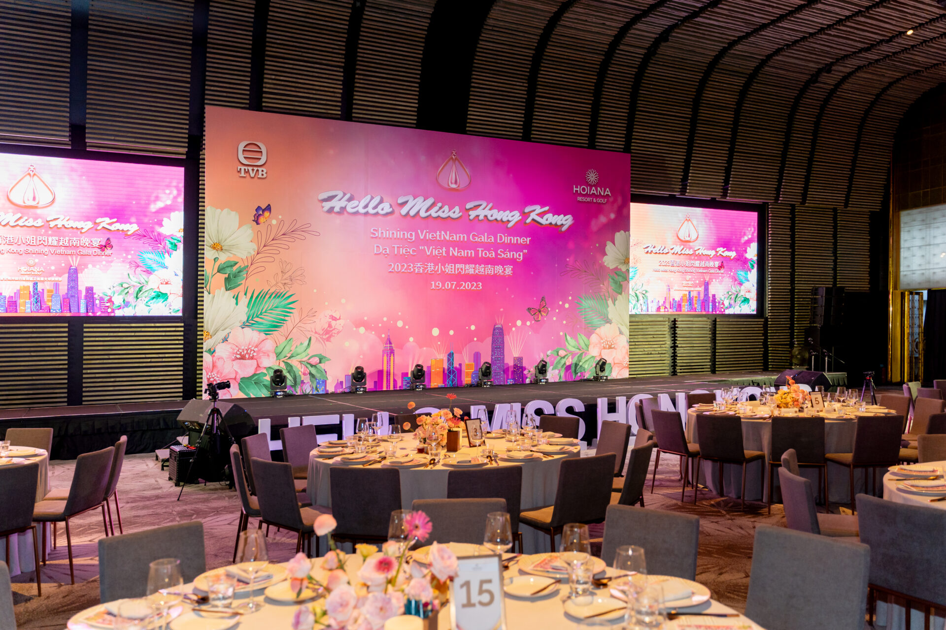 Gala Dinner New World Hoiana Hotel
