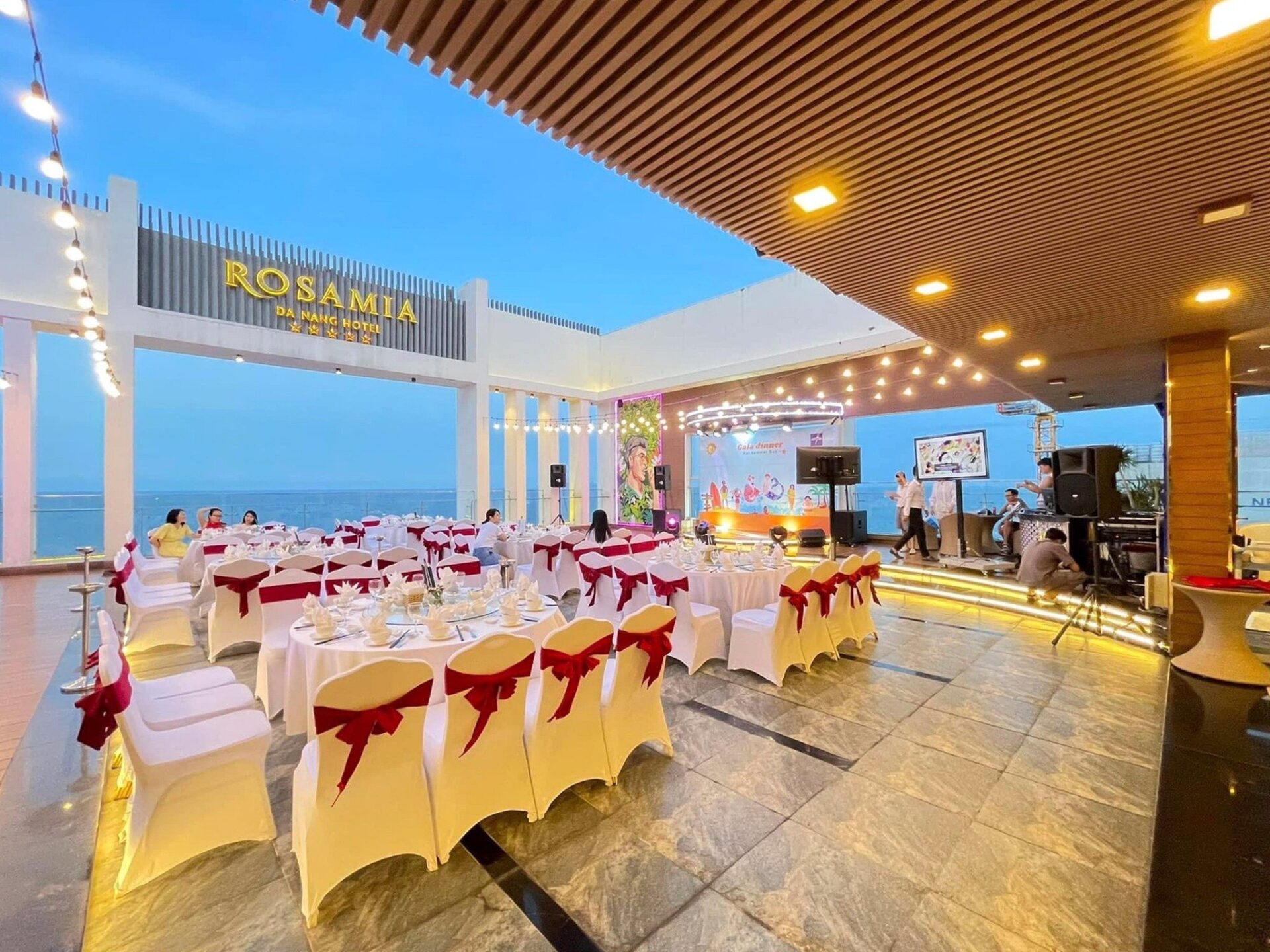 Gala Dinner Rosamia Da Nang Hotel
