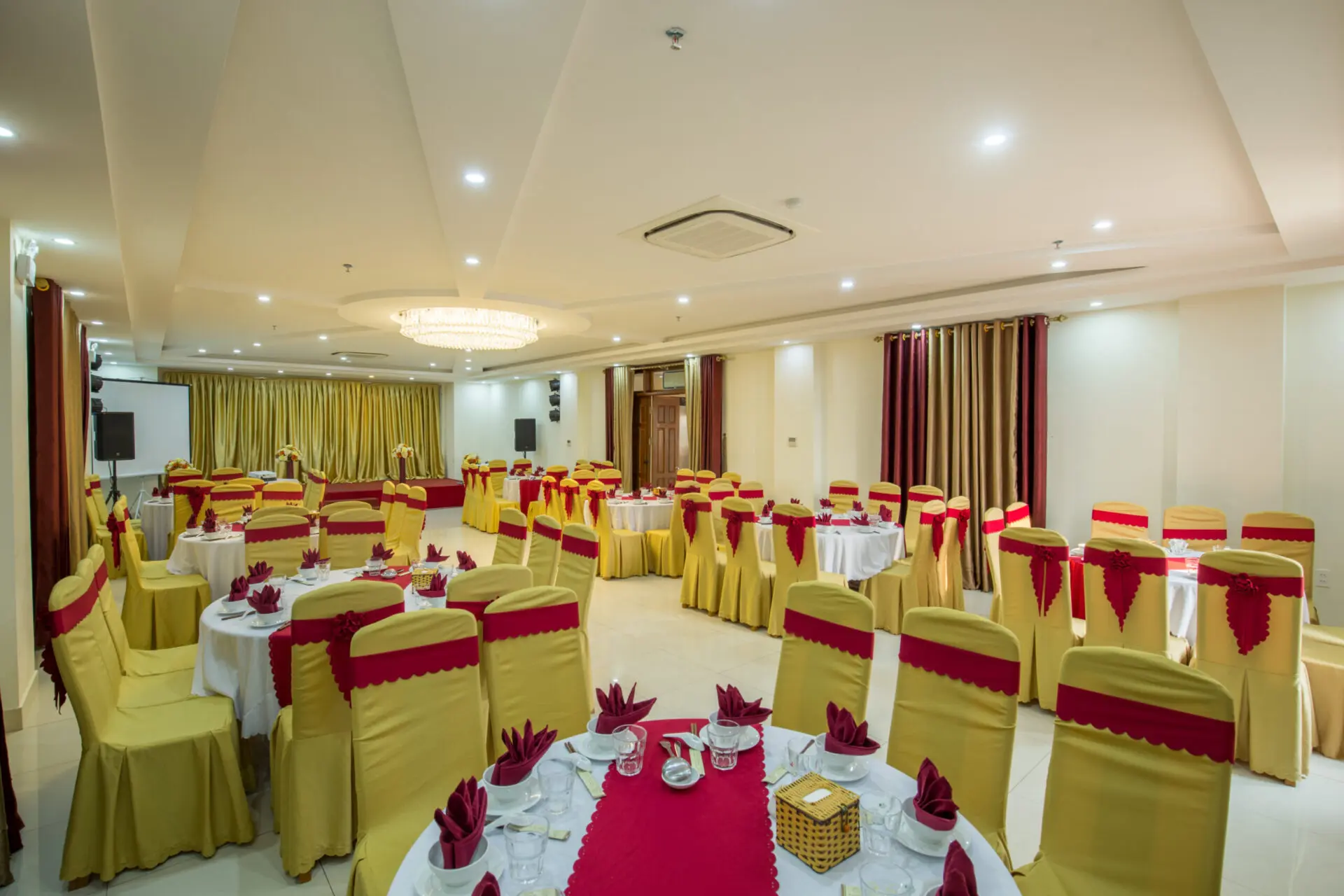 Hội Nghị Amanda Quảng Bình