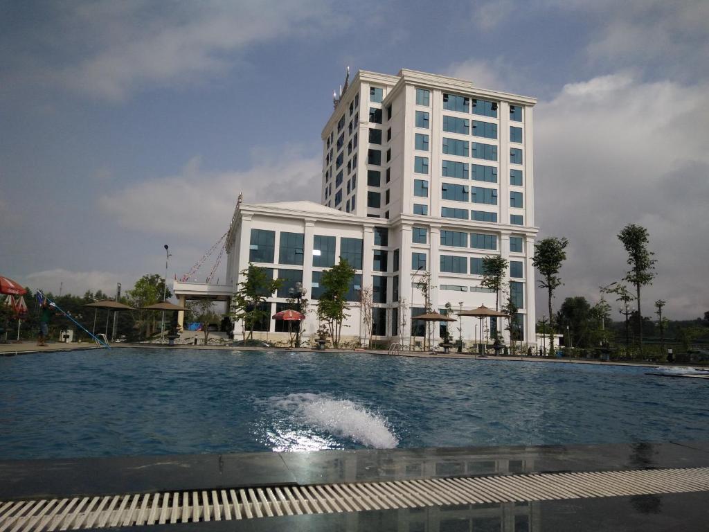Tiệc cưới Khách sạn Mường Thanh Holiday Con Cuông