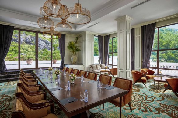 Hội nghị Khách sạn Perle d’Orient Cát Bà – Mgallery