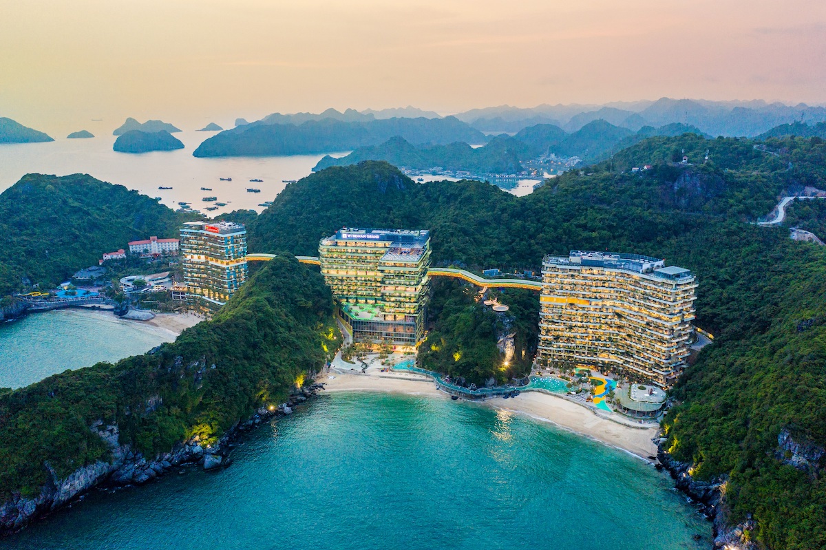 Hội nghị Flamingo Cát Bà Beach resort