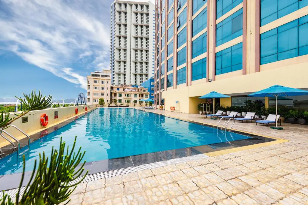 Combo phòng khách sạn Mường Thanh Luxury Quảng Ninh + Hội nghị