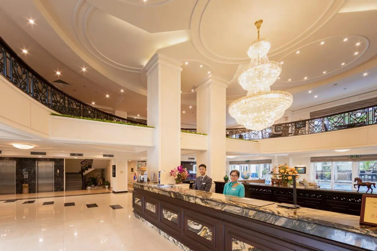 Combo 2N1Đ Ninh Bình Legend Hotel + Vé Xe Khứ Hồi