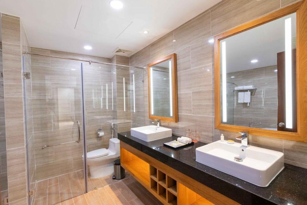 Combo Marina Bay Con Dao Hotel + Tour tham quan đảo