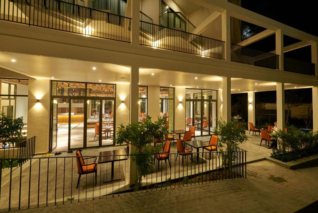 Combo 2N1Đ Hoàn Mỹ Resort Ninh Chử