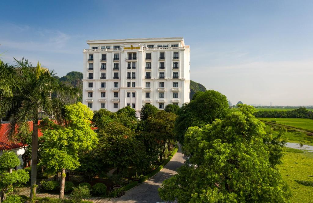 Hội nghị Ninh Binh Hidden Charm Hotel