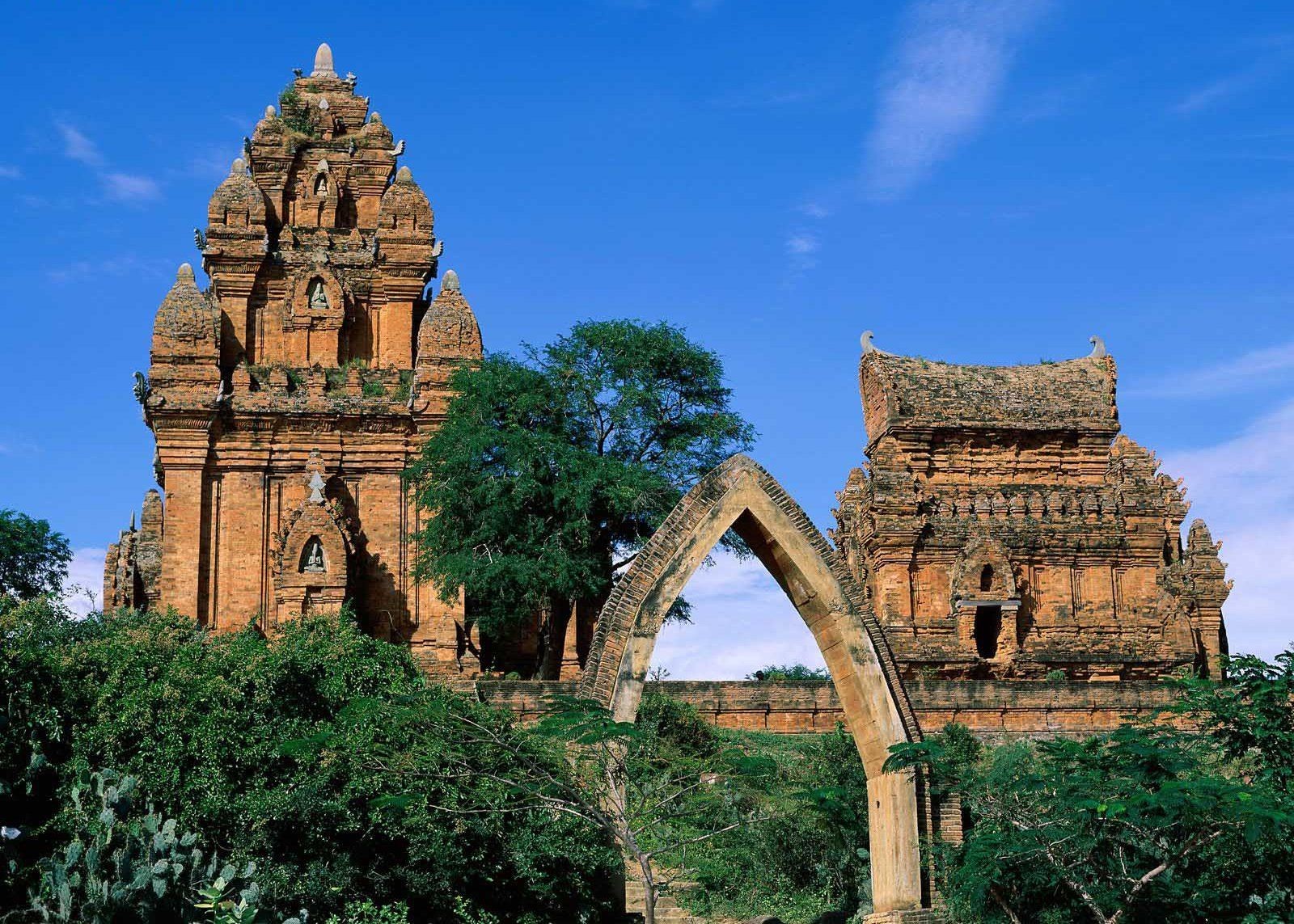 Tour Hà Nội – Ninh Thuận 3N2Đ KS 2*