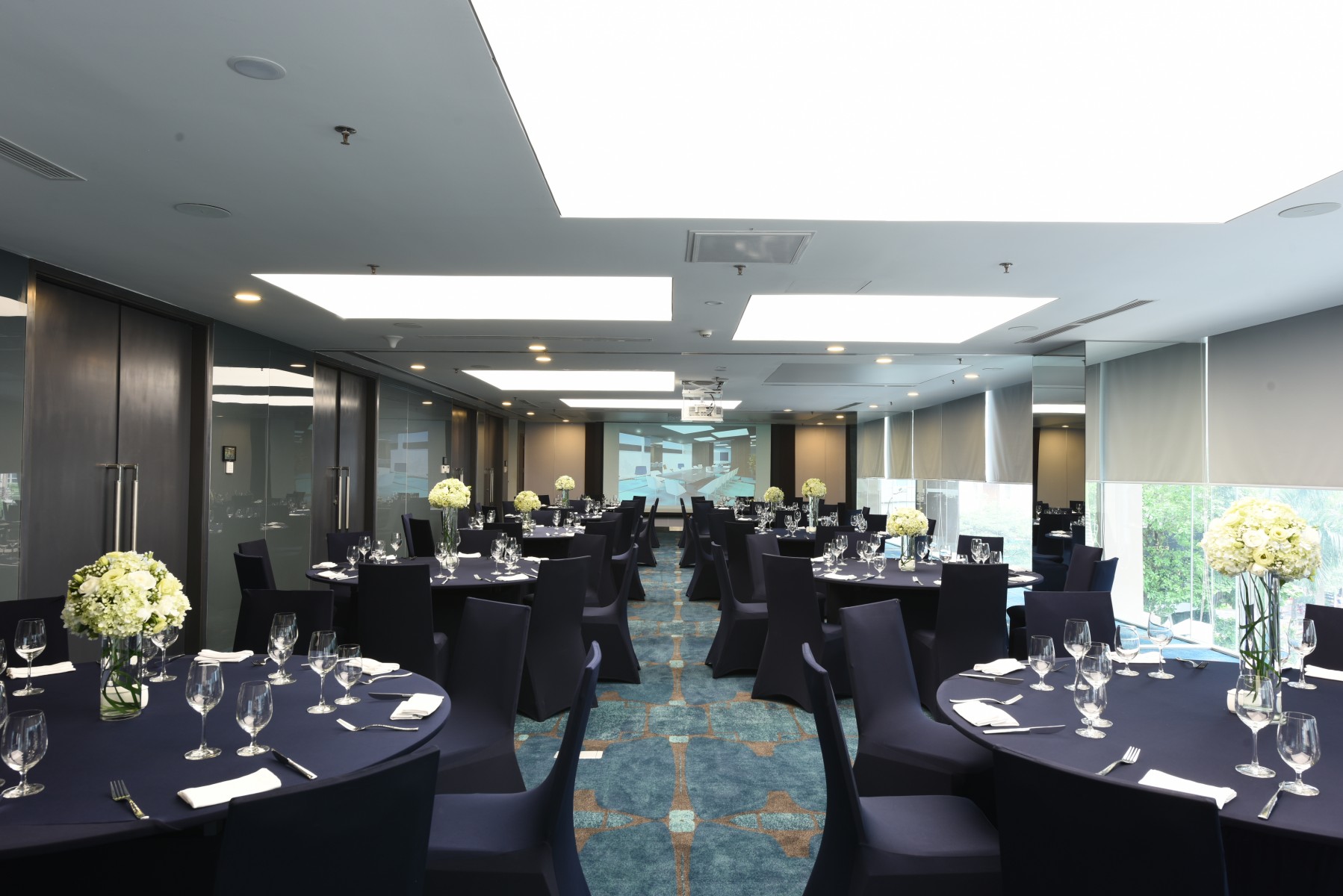 Gala Dinner Khách Sạn Novotel Suites Hà Nội