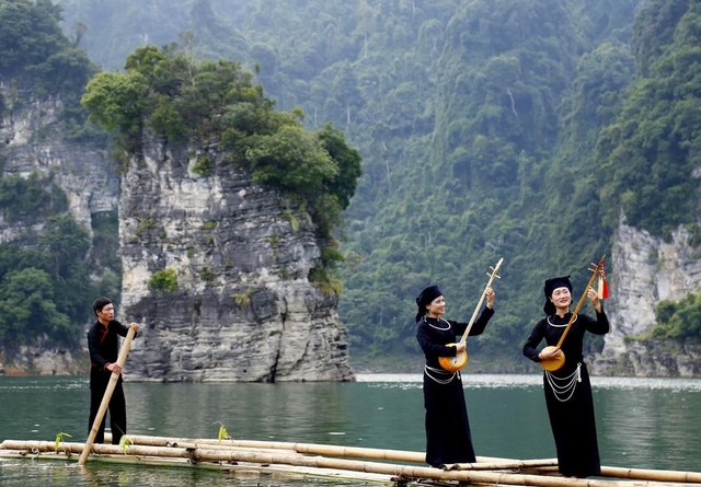 Tour Hà Nội- Tuyên Quang 2 Ngày 1 Đêm TRTQ005