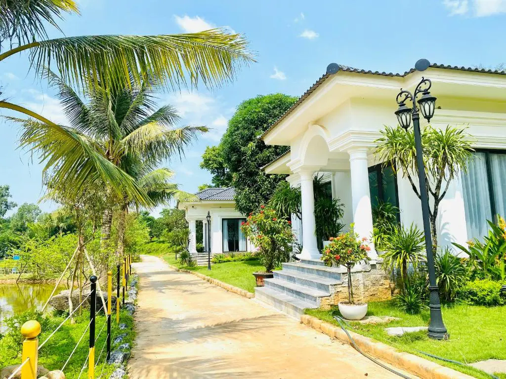 Team building Glory Resort Sơn Tây, Hà Nội