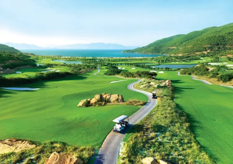 Combo 2N1D Phòng + Golf tại Vinpearl Nha Trang