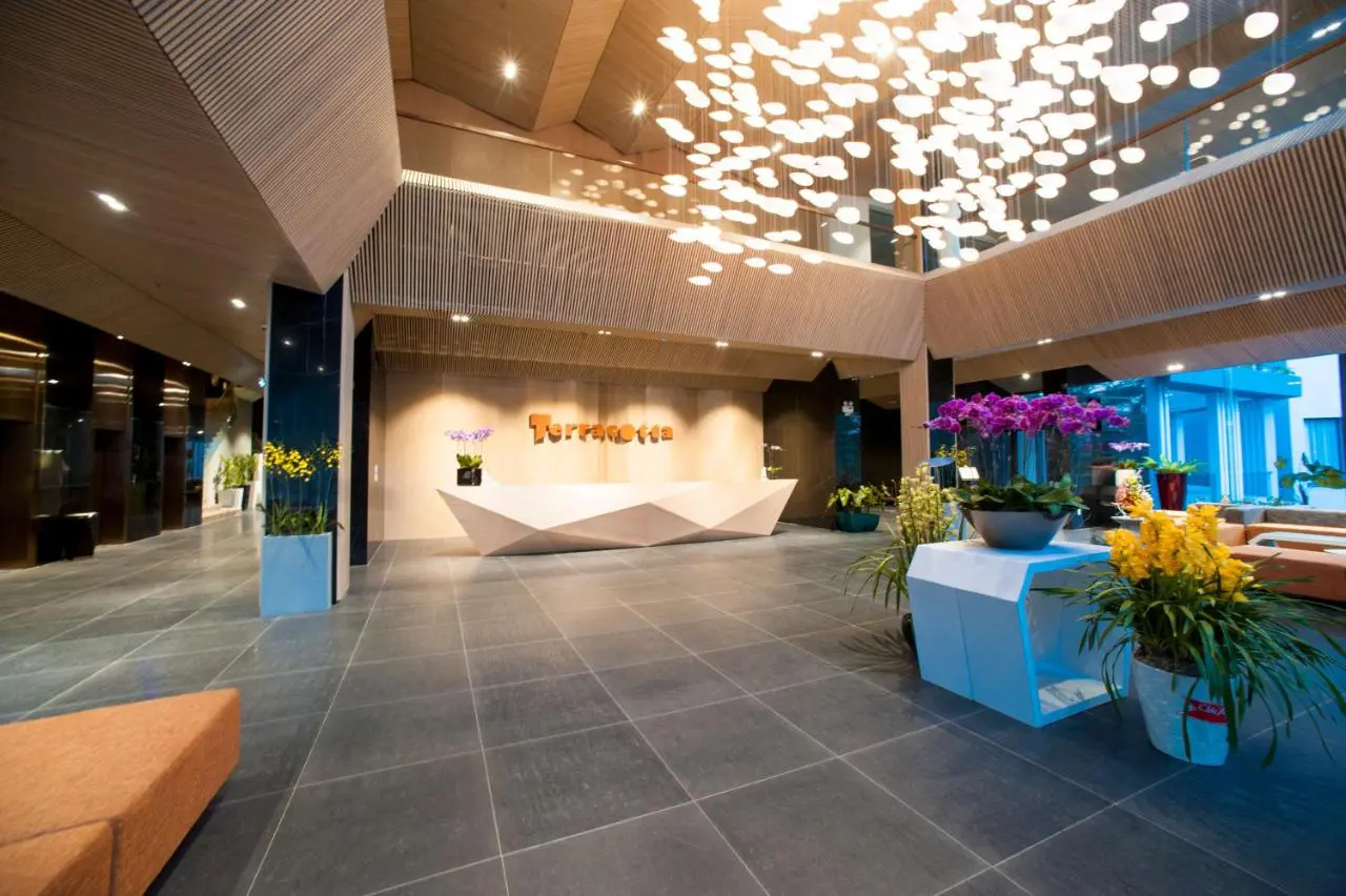 Combo 2N1Đ Phòng TerraCotta Hotel & Resort Đà Lạt + Xe Limousine