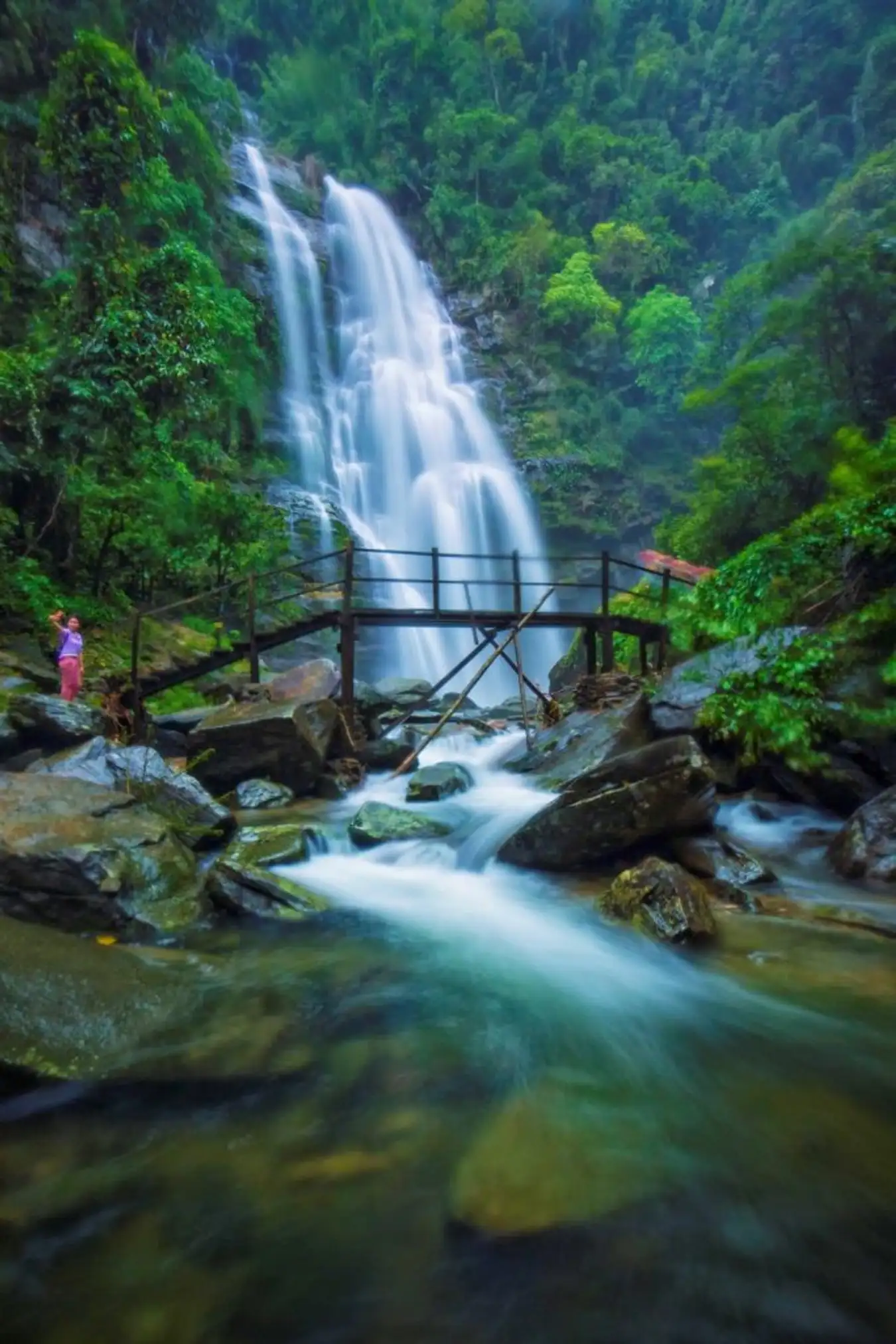 Tour Sài Gòn – Nghệ An 3N2Đ KS 3* TRNA004