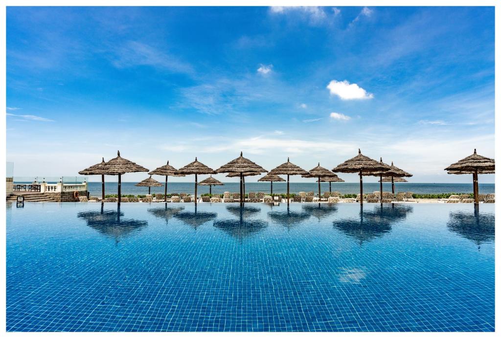 Combo 2N1Đ Khách sạn The Imperial Hotel Vũng Tàu