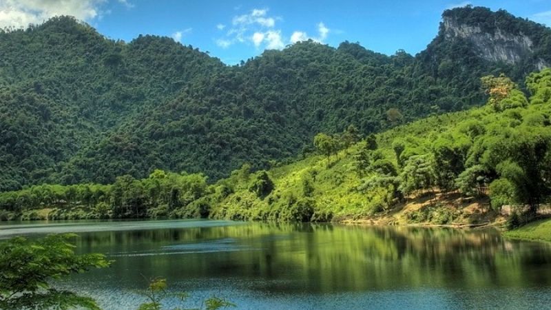 Tour Hà Nội – Nghệ An 3N2Đ KS 5* TRNA001