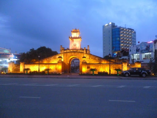 Tour Đồng Hới – Quảng Bình 1 Ngày – TRQB006