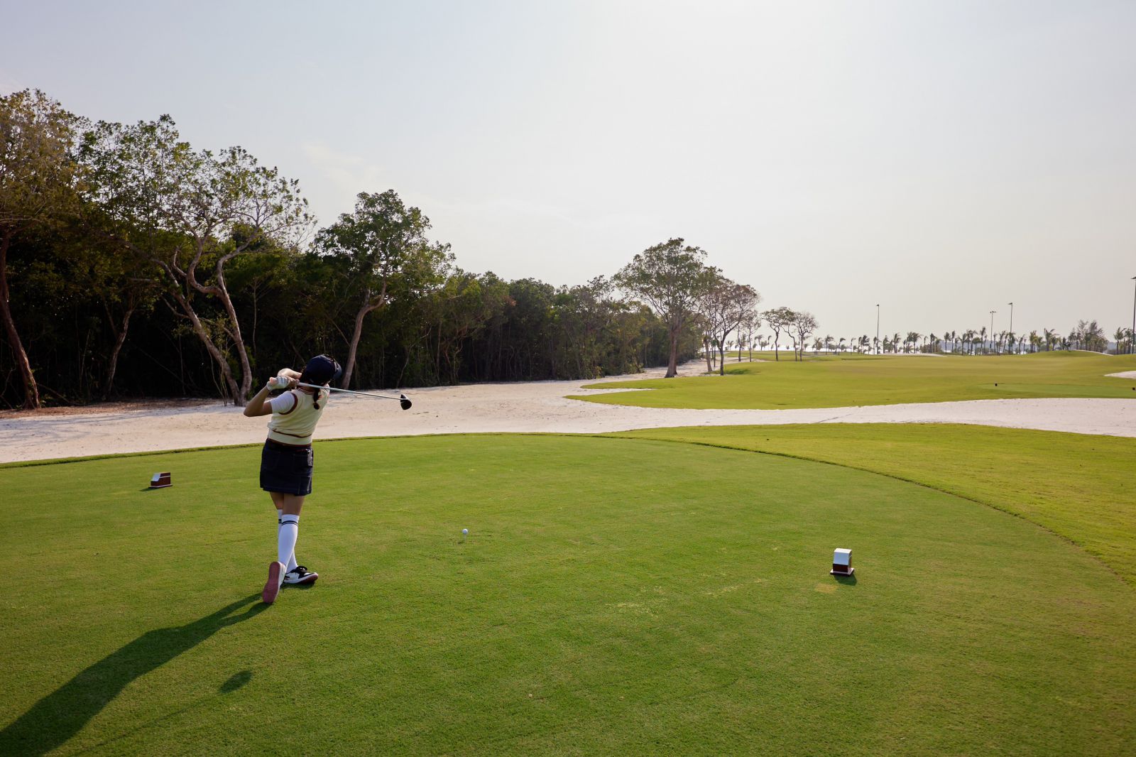 Sân Golf Eschuri Vung Bau Golf Course