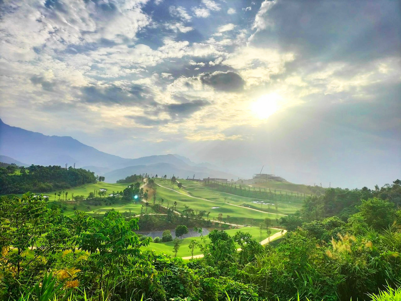 Sân golf Sapa Grand Golf Course