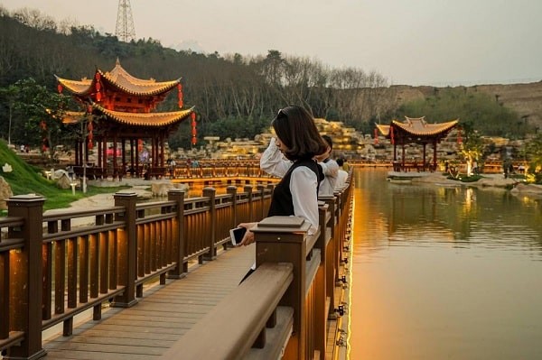 Tour Hà Khẩu – Bình Biên – Mông Tự 2N2Đ – TRHK004