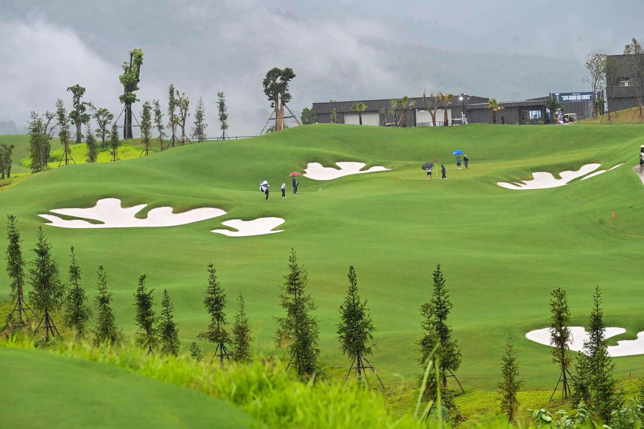 Sân golf Sapa Grand Golf Course