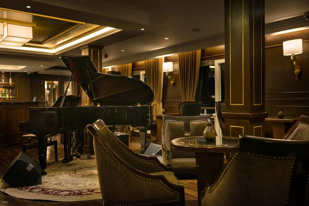 Du thuyền Paradise Elegance 3N2Đ