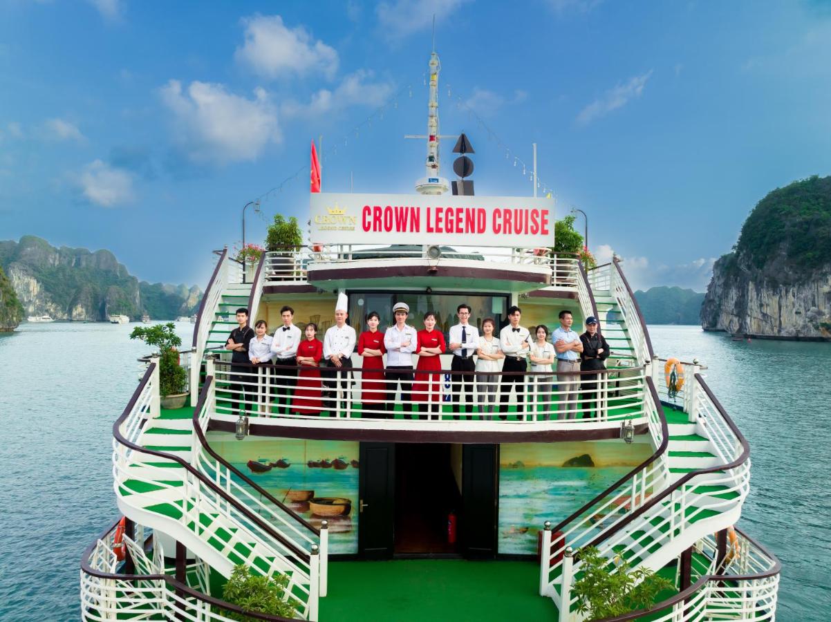 Du thuyền Crown Legend Hạ Long