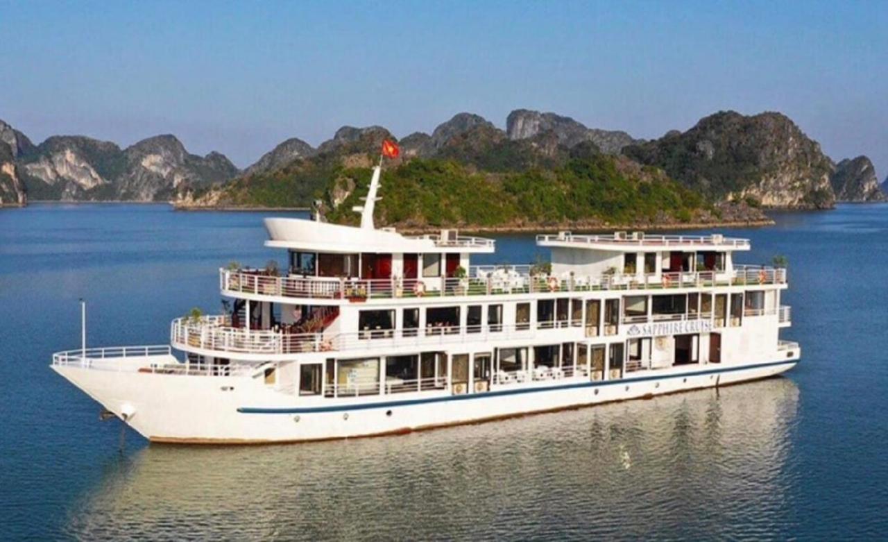 Du thuyền Sapphire Lan Hạ