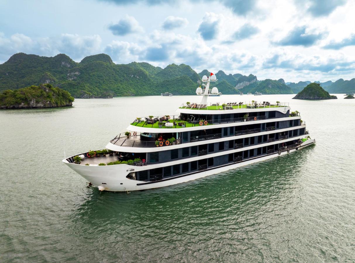 Du thuyền Era Premium Lan Hạ